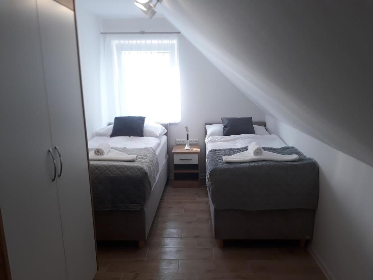 Apartmanovy Dum Na Kolonade レドニツェ エクステリア 写真
