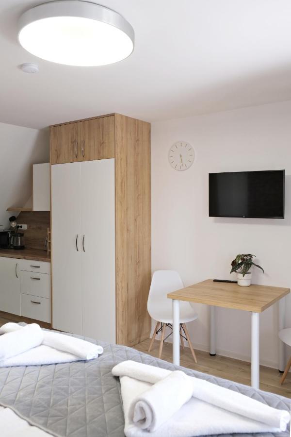 Apartmanovy Dum Na Kolonade レドニツェ エクステリア 写真